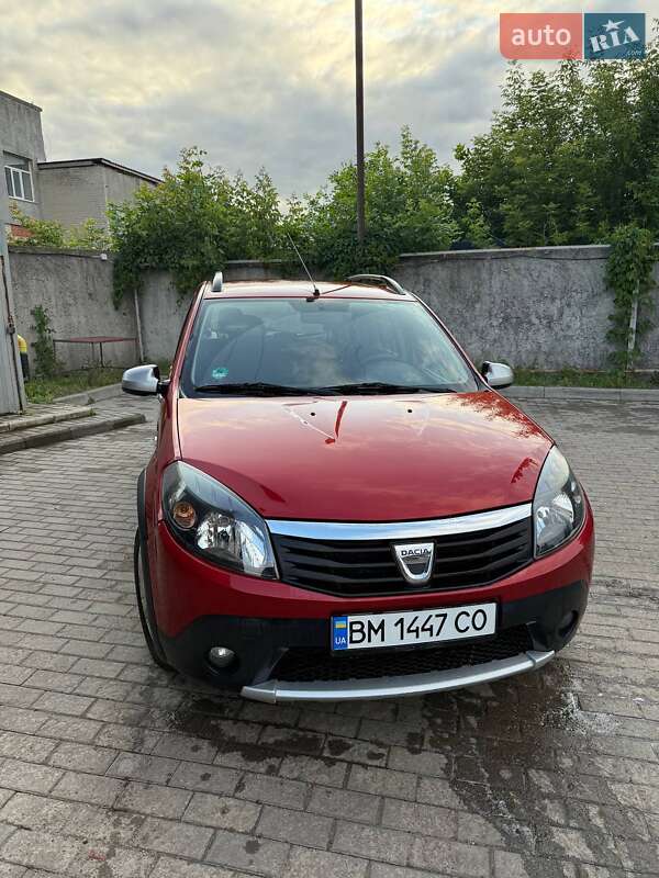 Хэтчбек Dacia Sandero 2011 в Сумах