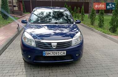 Хетчбек Dacia Sandero 2009 в Сумах