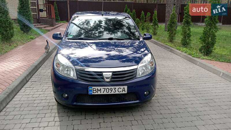 Хетчбек Dacia Sandero 2009 в Сумах фото 3 Хетчбек Dacia Sandero 2009 в Сумах