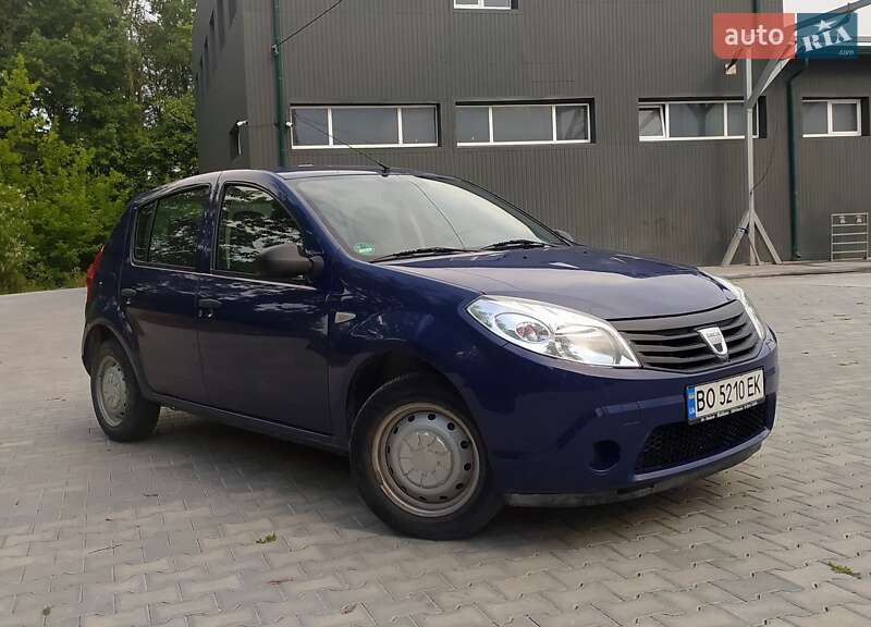 Dacia Sandero 2009