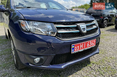 Хэтчбек Dacia Sandero 2015 в 
