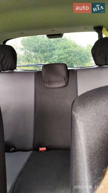Хэтчбек Dacia Sandero 2009 в Кременце