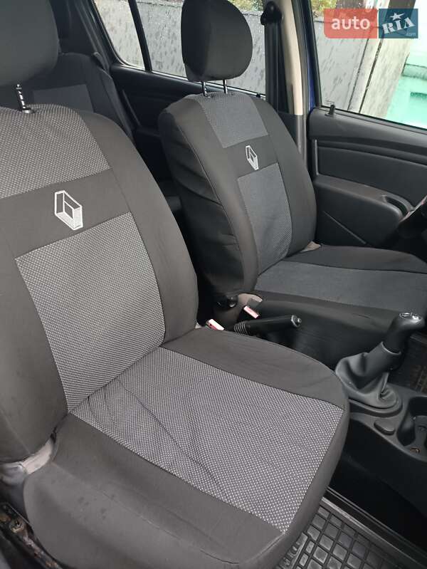 Хэтчбек Dacia Sandero 2009 в Тульчине