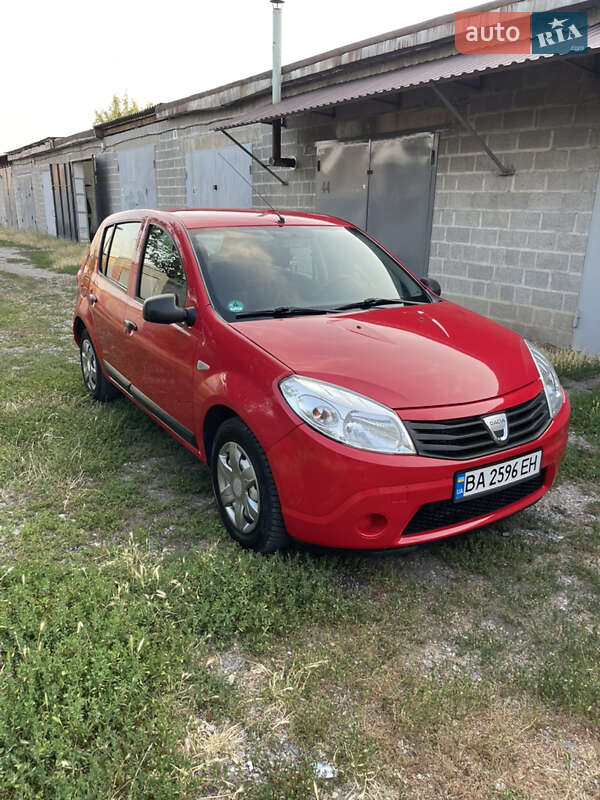 Хетчбек Dacia Sandero 2009 в Знам'янці