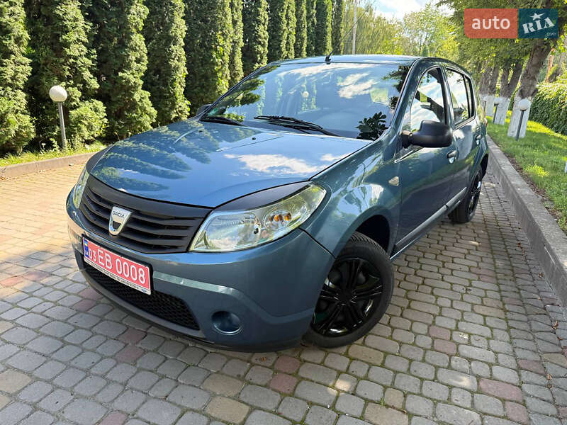 Dacia Sandero 2009