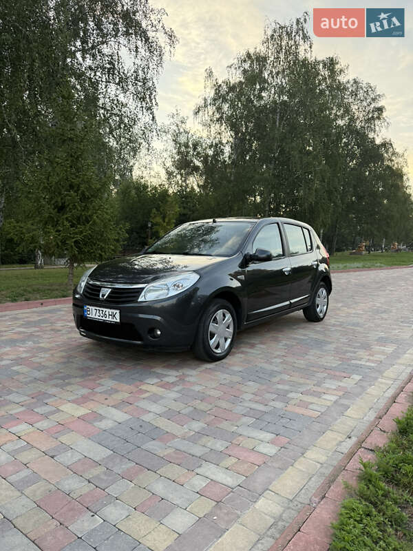 Dacia Sandero 2009