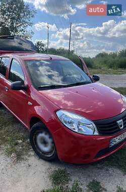 Хэтчбек Dacia Sandero 2009 в Сокале