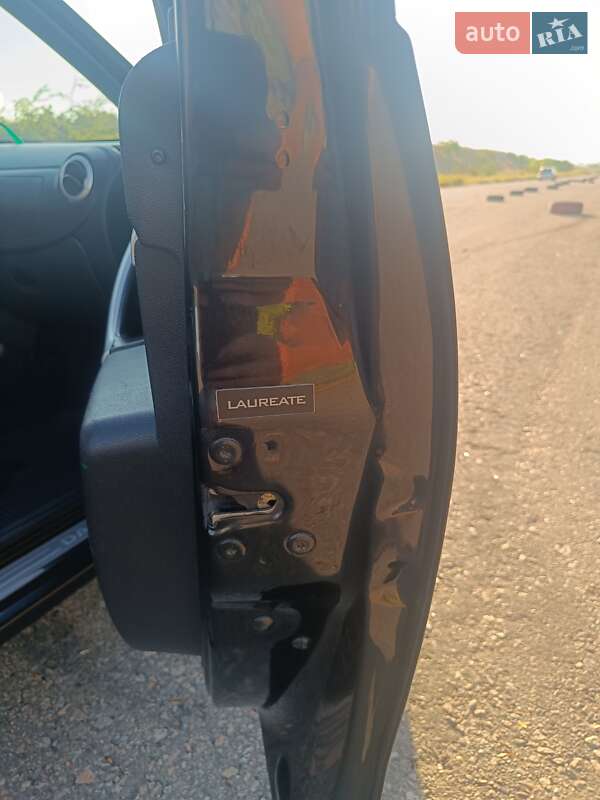 Хетчбек Dacia Sandero 2009 в Одесі