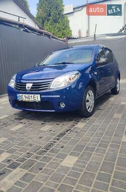 Хетчбек Dacia Sandero 2009 в Миколаєві