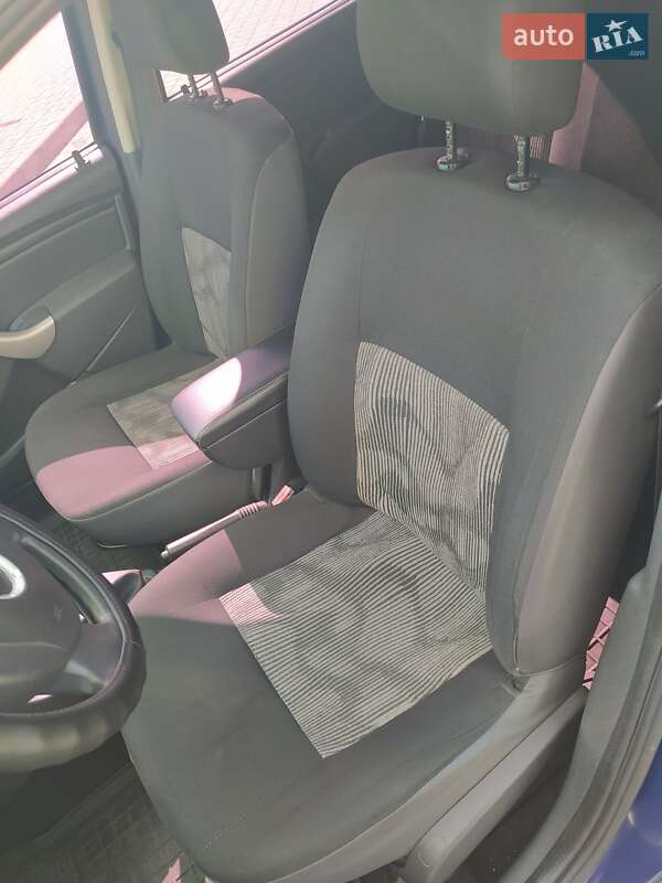 Хэтчбек Dacia Sandero 2009 в Черкассах