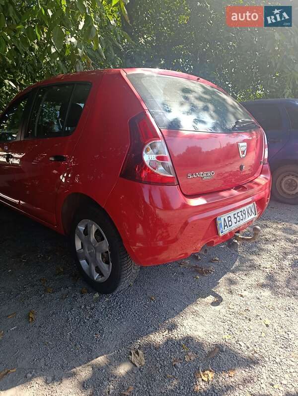 Хетчбек Dacia Sandero 2008 в Вінниці