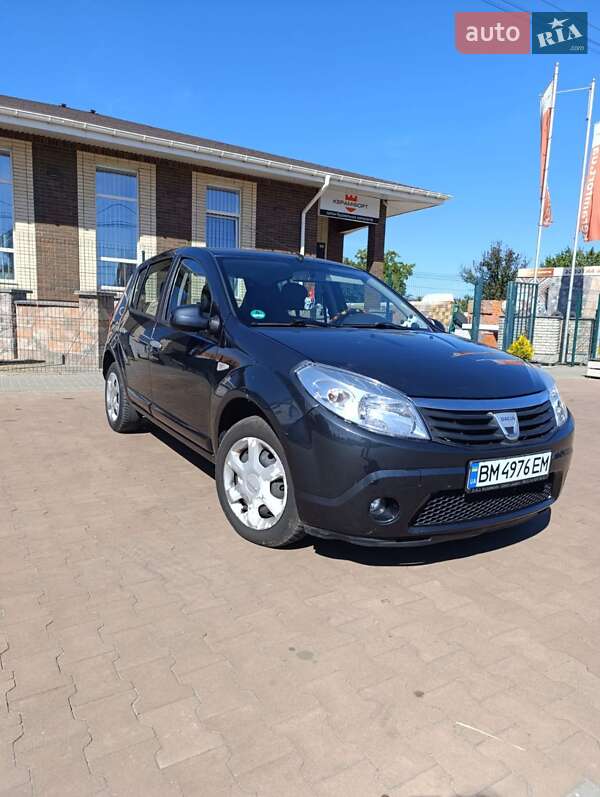 Хетчбек Dacia Sandero 2009 в Сумах