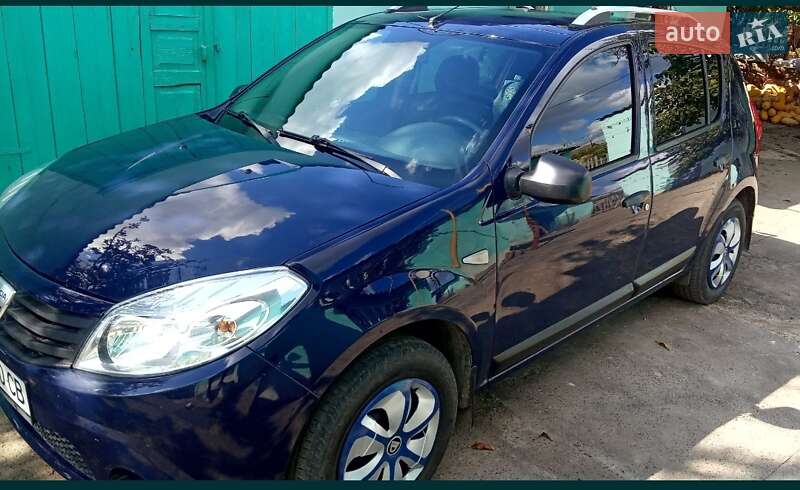 Dacia Sandero 2010 Dacia Sandero 2010