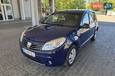 Хэтчбек Dacia Sandero 2009 в Николаеве