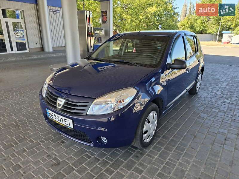 Dacia Sandero 2009