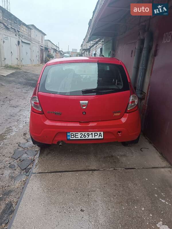 Хетчбек Dacia Sandero 2009 в Миколаєві фото 6 Хетчбек Dacia Sandero 2009 в Миколаєві