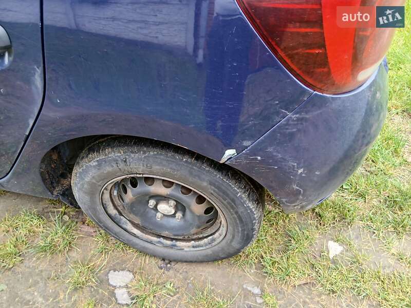 Хэтчбек Dacia Sandero 2017 в Львове