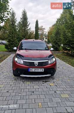 Хэтчбек Dacia Sandero 2012 в Тернополе