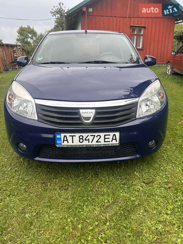 Хетчбек Dacia Sandero 2009 в Коломиї