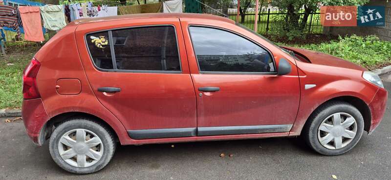 Хэтчбек Dacia Sandero 2008 в Ровно фото 6 Хэтчбек Dacia Sandero 2008 в Ровно
