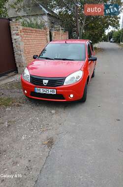 Хетчбек Dacia Sandero 2009 в Миколаєві