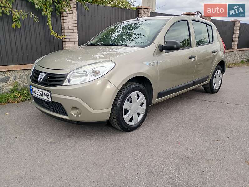 Хэтчбек Dacia Sandero 2009 в Калиновке фото 9 Хэтчбек Dacia Sandero 2009 в Калиновке