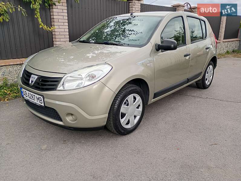 Хэтчбек Dacia Sandero 2009 в Калиновке фото 14 Хэтчбек Dacia Sandero 2009 в Калиновке