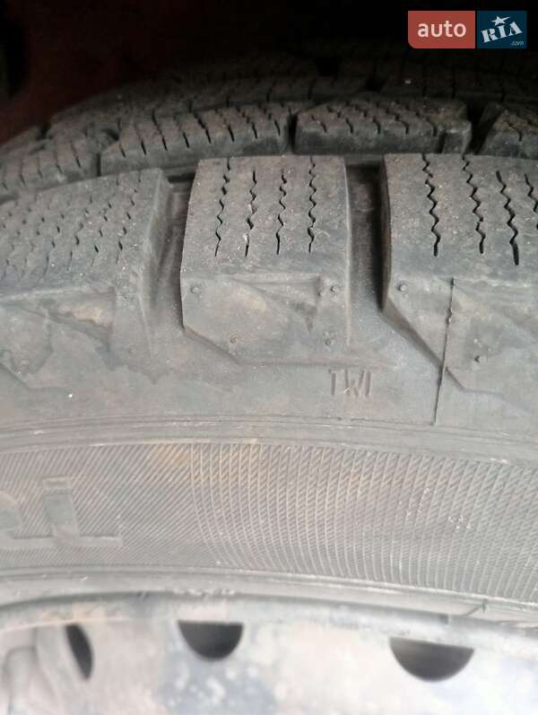 Хетчбек Dacia Sandero 2010 в Сумах фото 9 Хетчбек Dacia Sandero 2010 в Сумах