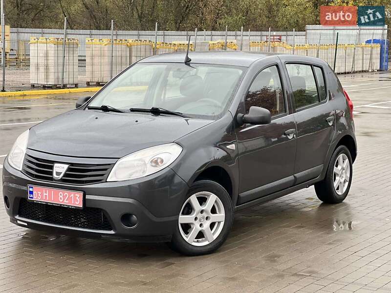 Хетчбек Dacia Sandero 2009 в Сумах фото 30 Хетчбек Dacia Sandero 2009 в Сумах