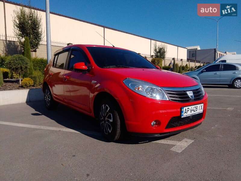 Хэтчбек Dacia Sandero 2009 в Запорожье фото 9 Хэтчбек Dacia Sandero 2009 в Запорожье