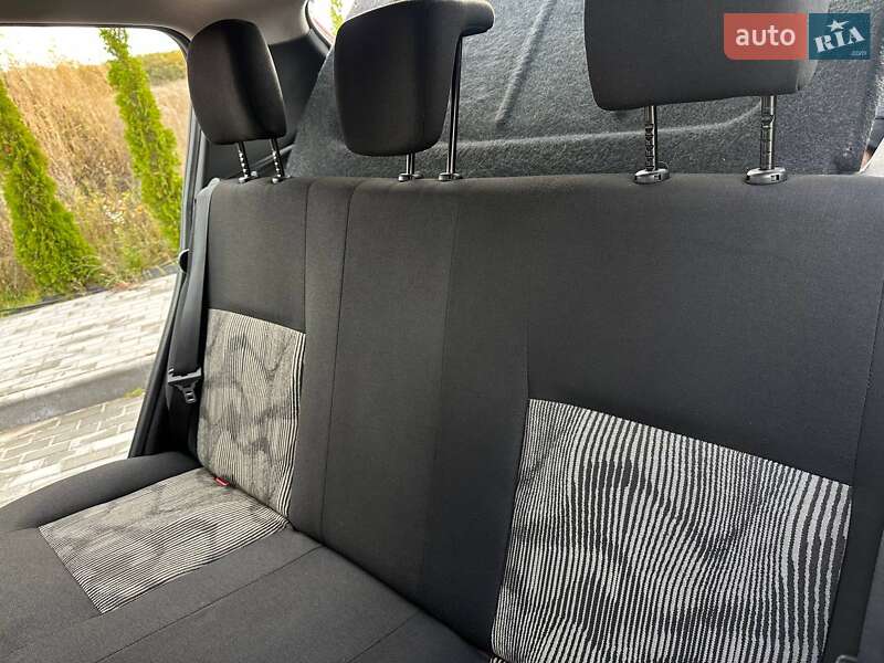 Хэтчбек Dacia Sandero 2009 в Луцке фото 14 Хэтчбек Dacia Sandero 2009 в Луцке
