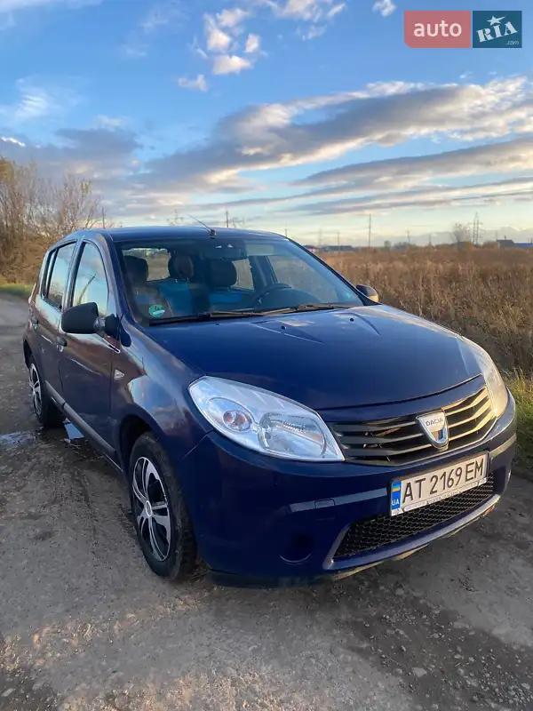 Dacia Sandero 2009