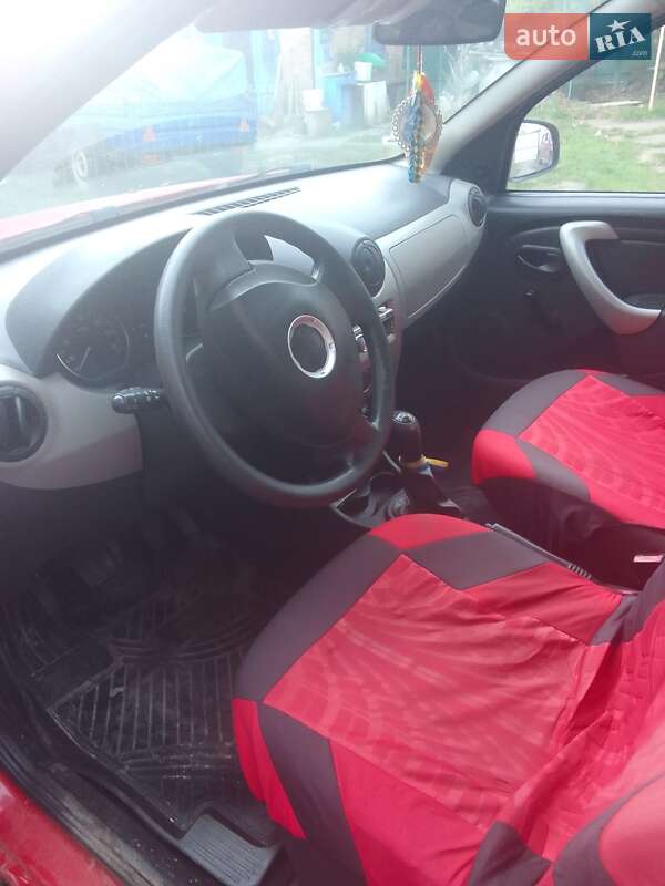 Хэтчбек Dacia Sandero 2009 в Виннице фото 5 Хэтчбек Dacia Sandero 2009 в Виннице