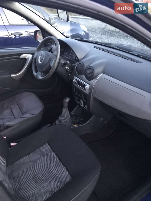 Хэтчбек Dacia Sandero 2009 в Львове фото 6 Хэтчбек Dacia Sandero 2009 в Львове