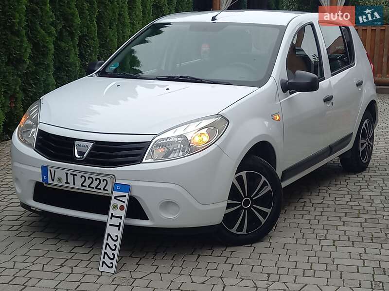 Хэтчбек Dacia Sandero 2009 в Самборе фото 7 Хэтчбек Dacia Sandero 2009 в Самборе