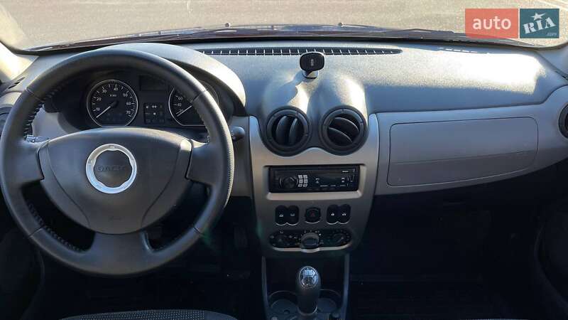 Хэтчбек Dacia Sandero 2009 в Киеве фото 6 Хэтчбек Dacia Sandero 2009 в Киеве