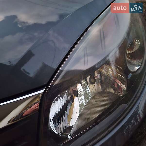 Хетчбек Dacia Sandero 2011 в Івано-Франківську