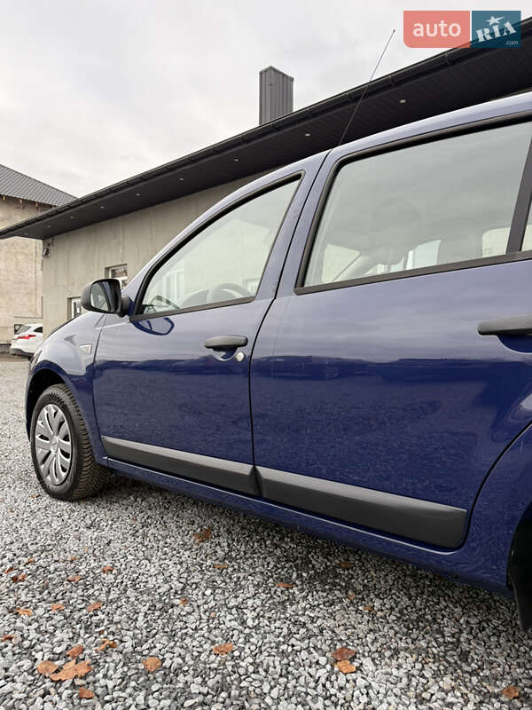 Хетчбек Dacia Sandero 2009 в Луцьку фото 48 Хетчбек Dacia Sandero 2009 в Луцьку