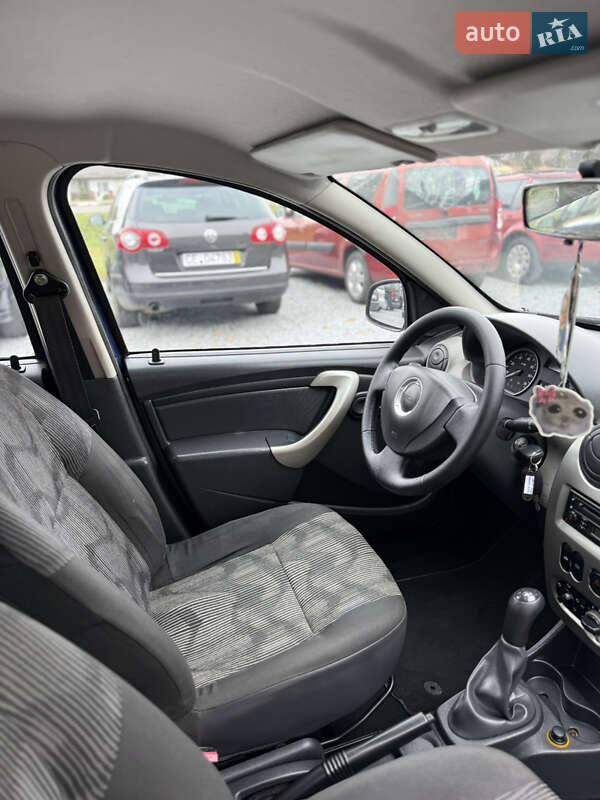 Хетчбек Dacia Sandero 2009 в Луцьку фото 83 Хетчбек Dacia Sandero 2009 в Луцьку