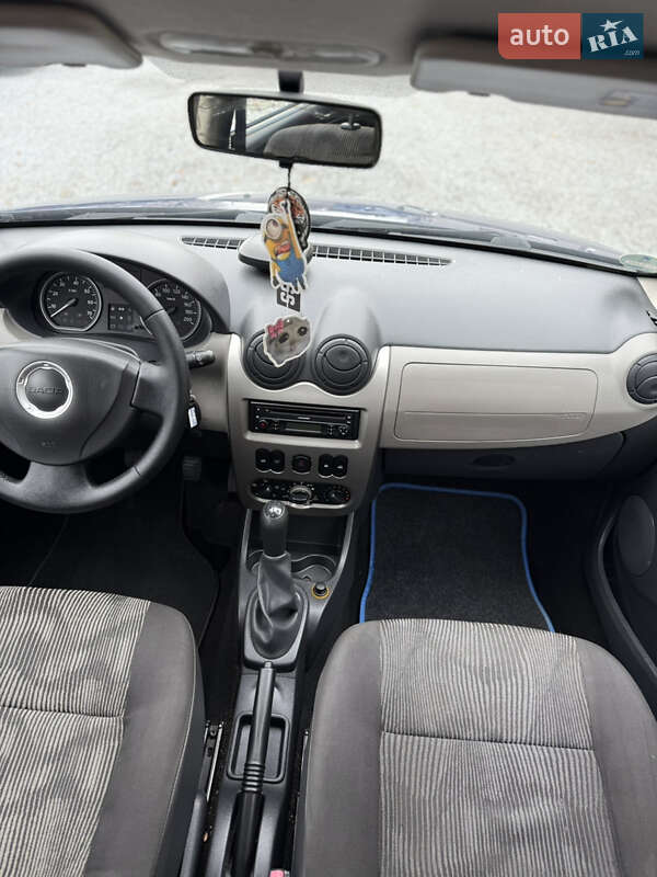 Хетчбек Dacia Sandero 2009 в Луцьку фото 90 Хетчбек Dacia Sandero 2009 в Луцьку