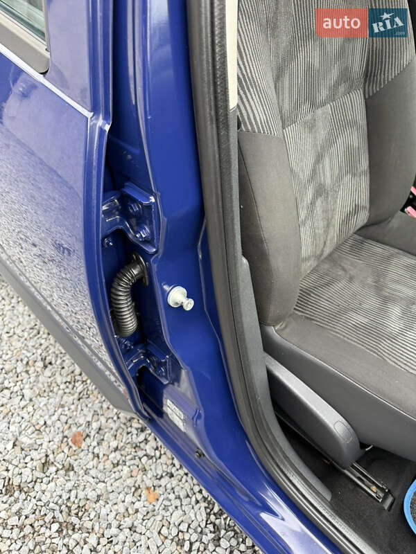 Хетчбек Dacia Sandero 2009 в Луцьку фото 117 Хетчбек Dacia Sandero 2009 в Луцьку