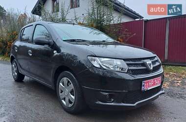 Хэтчбек Dacia Sandero 2013 в Луцке