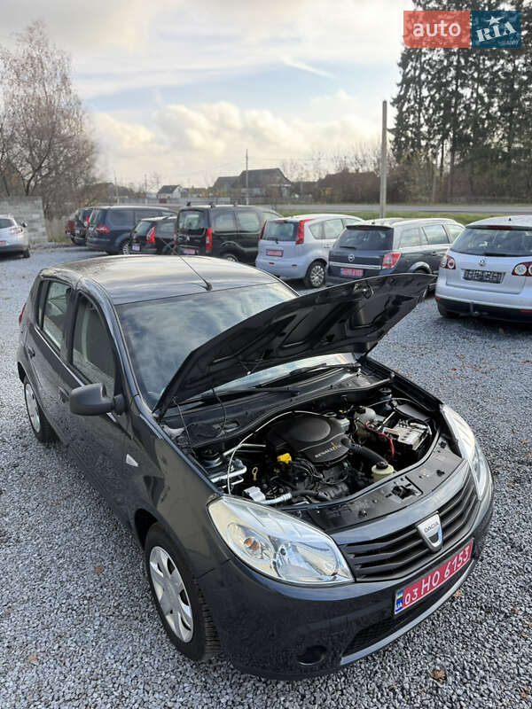 Хэтчбек Dacia Sandero 2009 в Луцке фото 75 Хэтчбек Dacia Sandero 2009 в Луцке