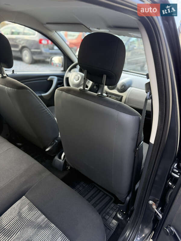 Хэтчбек Dacia Sandero 2009 в Луцке фото 94 Хэтчбек Dacia Sandero 2009 в Луцке