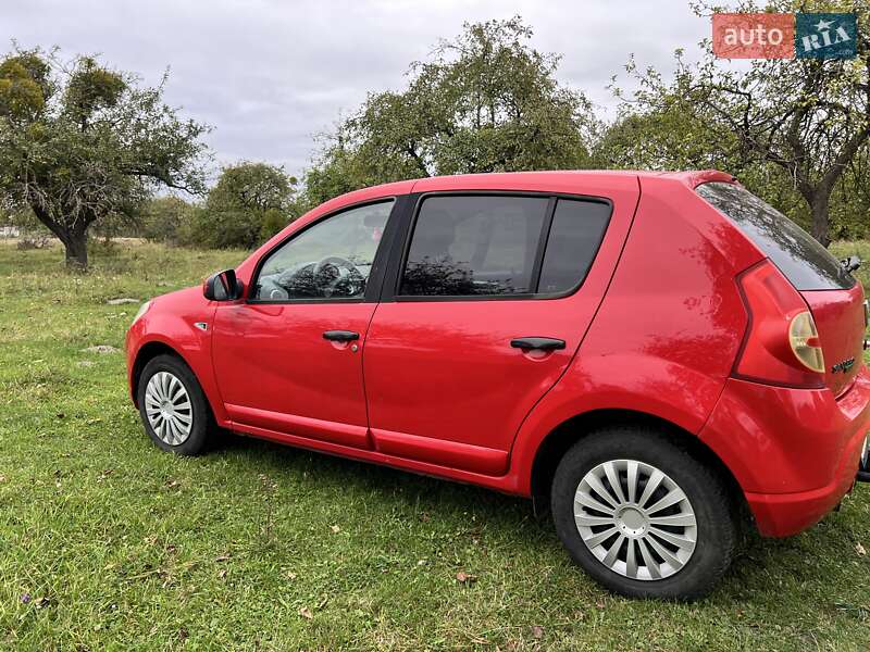 Хэтчбек Dacia Sandero 2009 в Ковеле фото 8 Хэтчбек Dacia Sandero 2009 в Ковеле