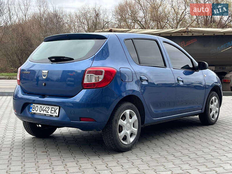 Хэтчбек Dacia Sandero 2013 в Хмельницком фото 8 Хэтчбек Dacia Sandero 2013 в Хмельницком