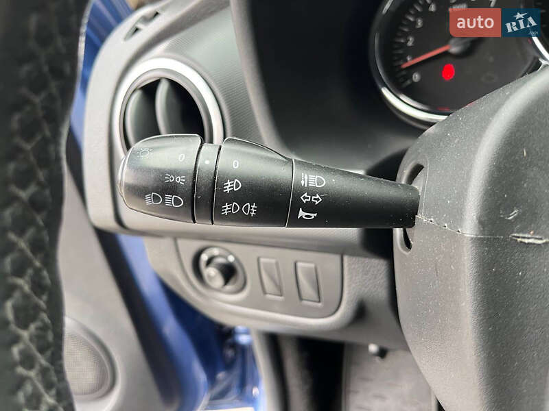 Хэтчбек Dacia Sandero 2013 в Хмельницком фото 22 Хэтчбек Dacia Sandero 2013 в Хмельницком