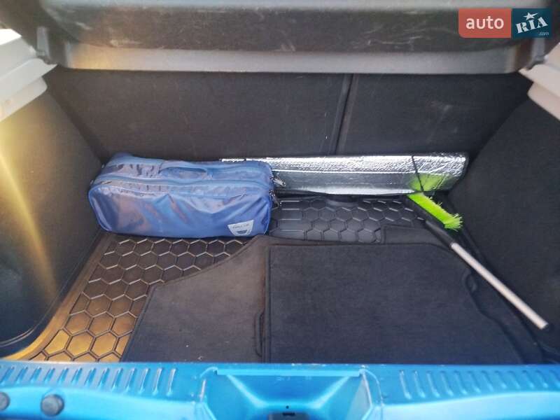 Хэтчбек Dacia Sandero 2013 в Смеле фото 20 Хэтчбек Dacia Sandero 2013 в Смеле