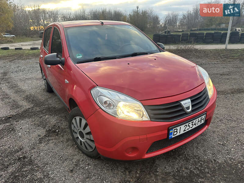 Хэтчбек Dacia Sandero 2009 в Полтаве фото 5 Хэтчбек Dacia Sandero 2009 в Полтаве