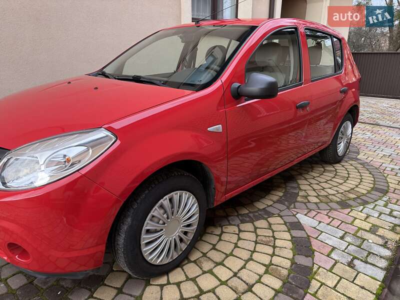 Хэтчбек Dacia Sandero 2009 в Львове фото 4 Хэтчбек Dacia Sandero 2009 в Львове
